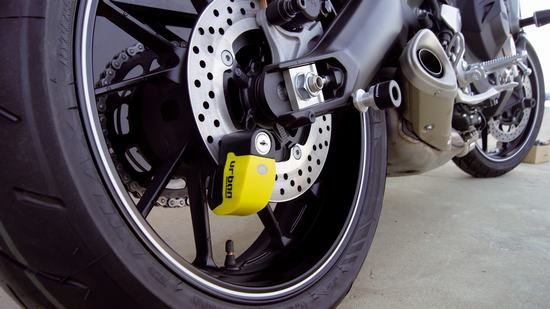 Blocca Disco Moto/Scooter Allarme + Segnalatore. A+ - diametri 6 + custodia