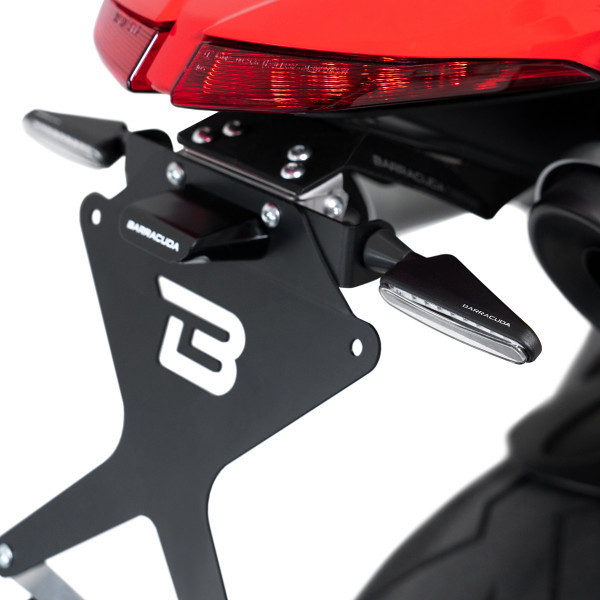 Simda Pro Frecce LED Moto Omologate E Mark con Effetto Dinamico e Relè  Design Nero Universale per Moto Quad ATV Lampeggiante Sequenziale Alta  Luminosità Norma IP67 Impermeabile Certificazione E : : Auto