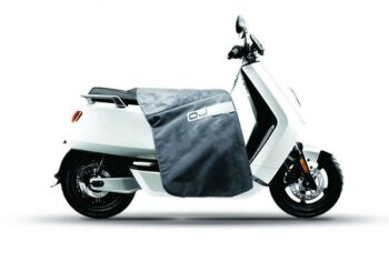 Coprigambe Imbottito Universale Per Scooter Oj Atmosfere C013 FAST PLUS Nero