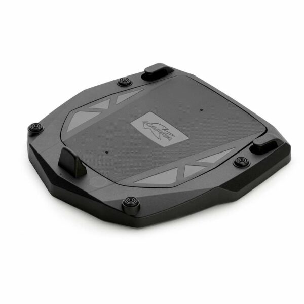 Piastra universale MONOKEY® completa di kit di fissaggio per l'utilizzo di un bauletto su moto e scooter già dotati di portapacchi